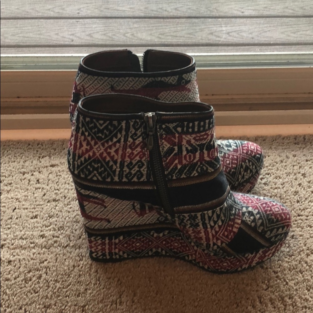 Fortress of Inca booties